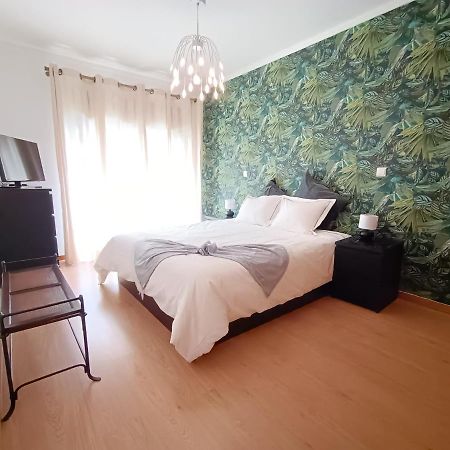 Modern 1Br For 4 - Great For Long Stays, 10 Min To Attractions Vila Nova de Gaia Exteriör bild