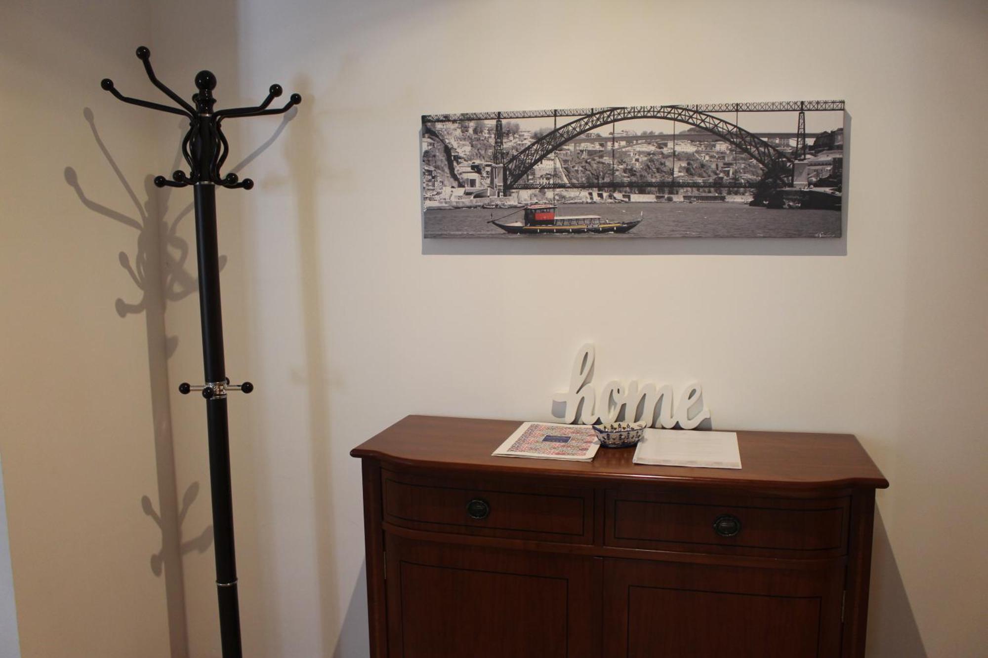 Modern 1Br For 4 - Great For Long Stays, 10 Min To Attractions Vila Nova de Gaia Exteriör bild
